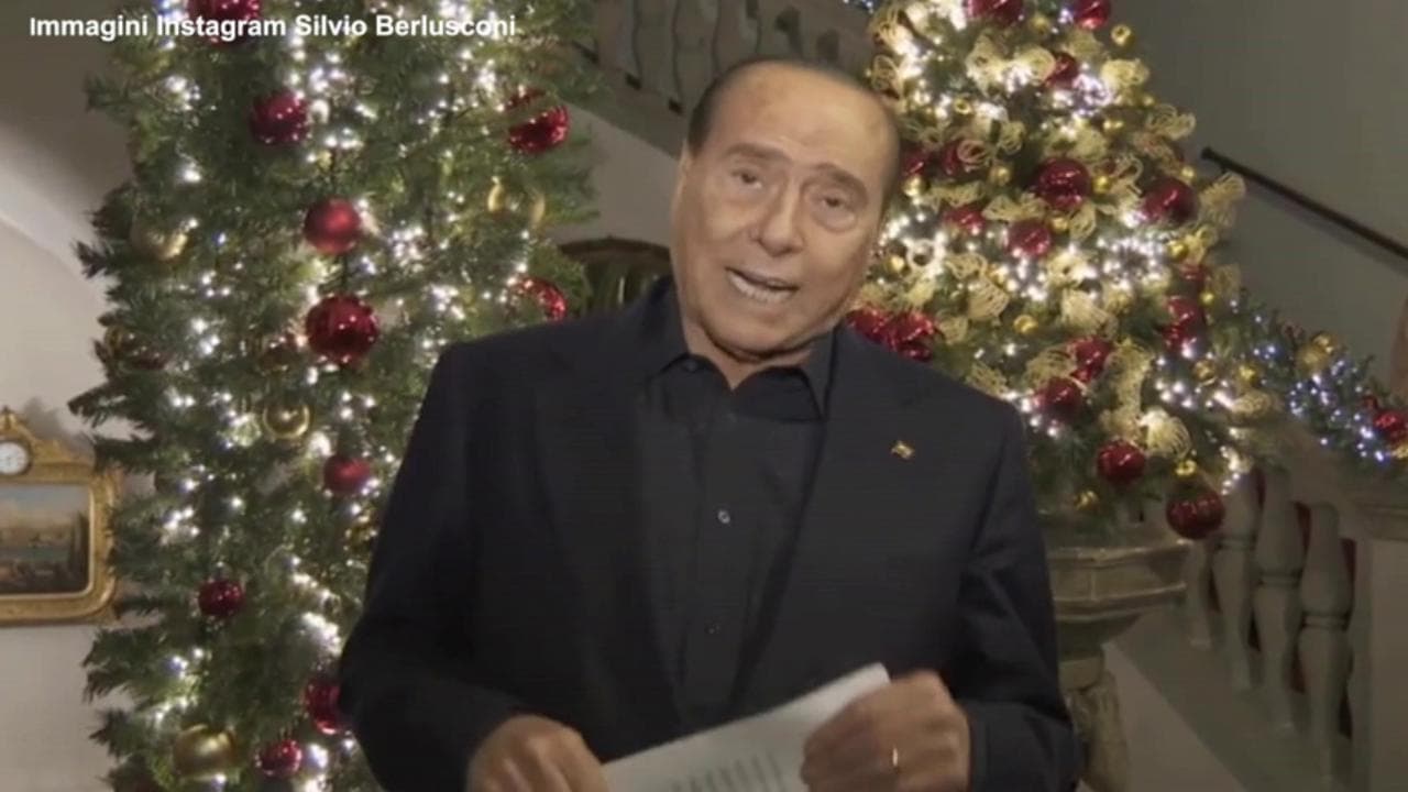 Manovra, Berlusconi: "Pensioni minime a 1000 euro obiettivo di legislatura"