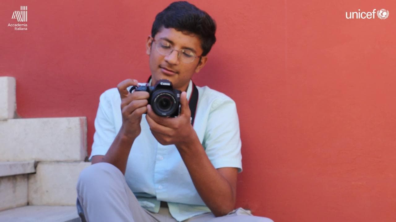 Unicef, Giornata Diritti Umani: al via la mostra fotografica "Vite in movimento"