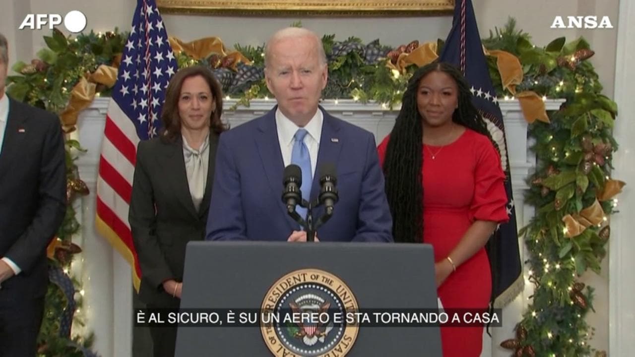 Biden: "Ho parlato con Brittney Griner, sta bene e sta tornando a casa"