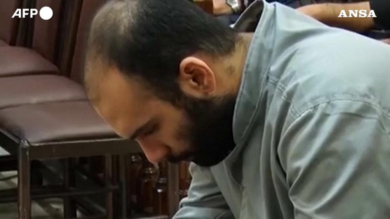 Iran, giustiziato Mohsen Shekari: il video del processo