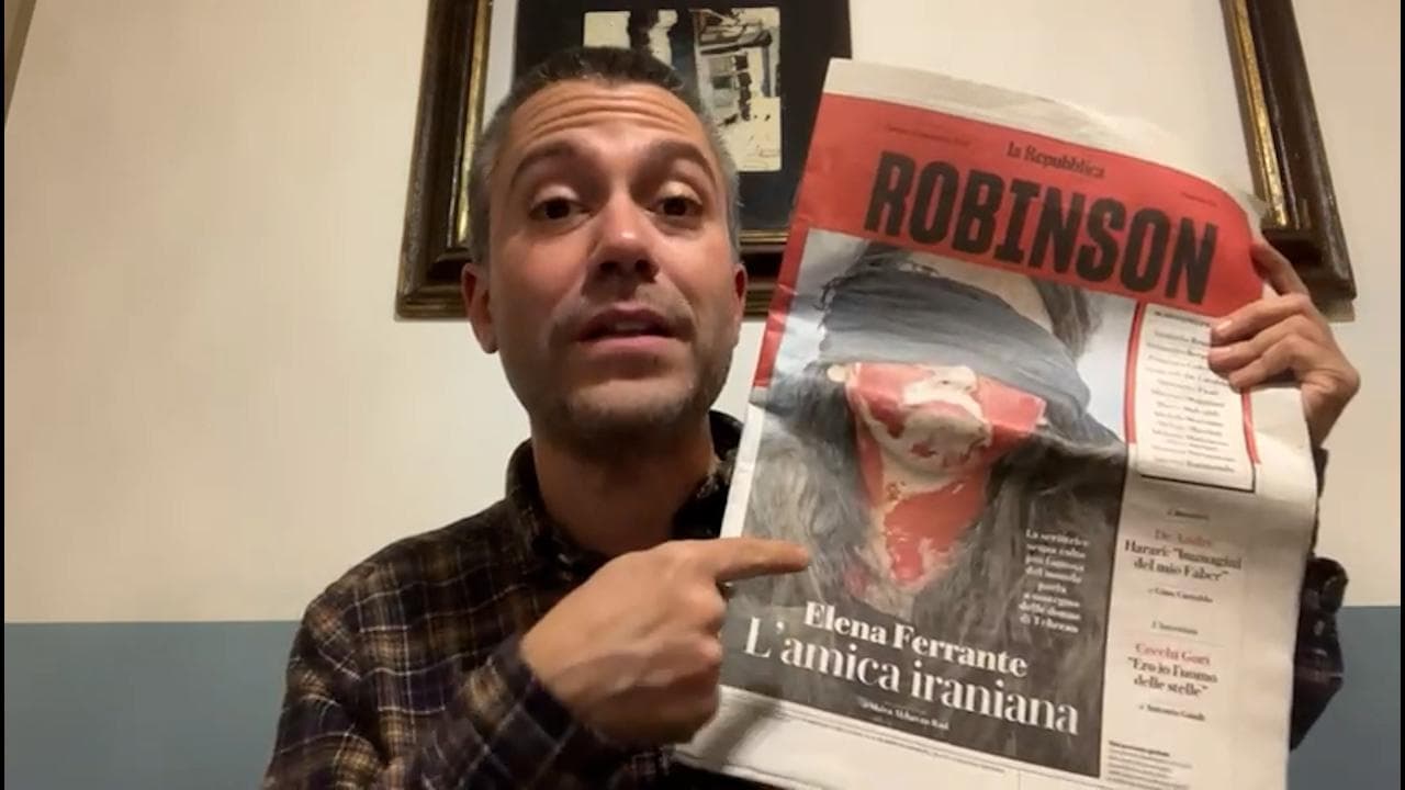Saverio Raimondo e Robinson: "C'è Elena Ferrante? Ma  lo sanno tutti che non esiste, sono mamma e papà"
