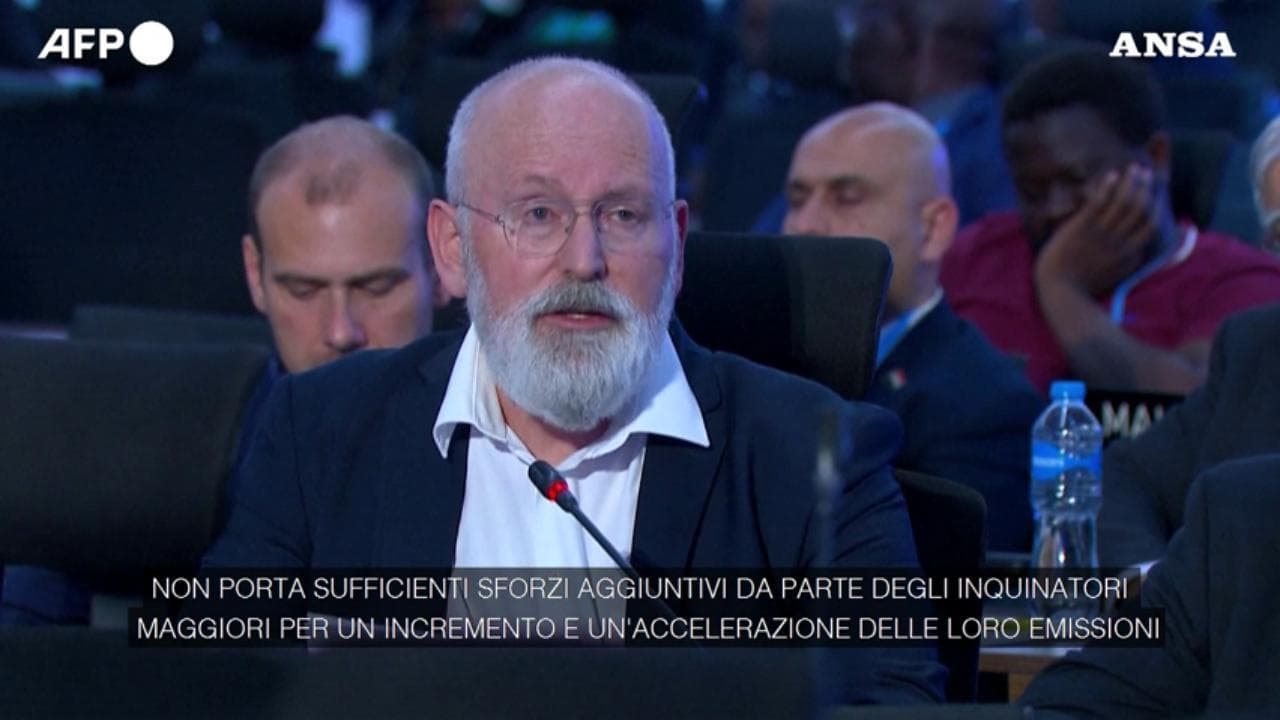 Cop27, Europa delusa, Timmermans: "Sul clima dovevamo fare di più, accordo insufficiente"