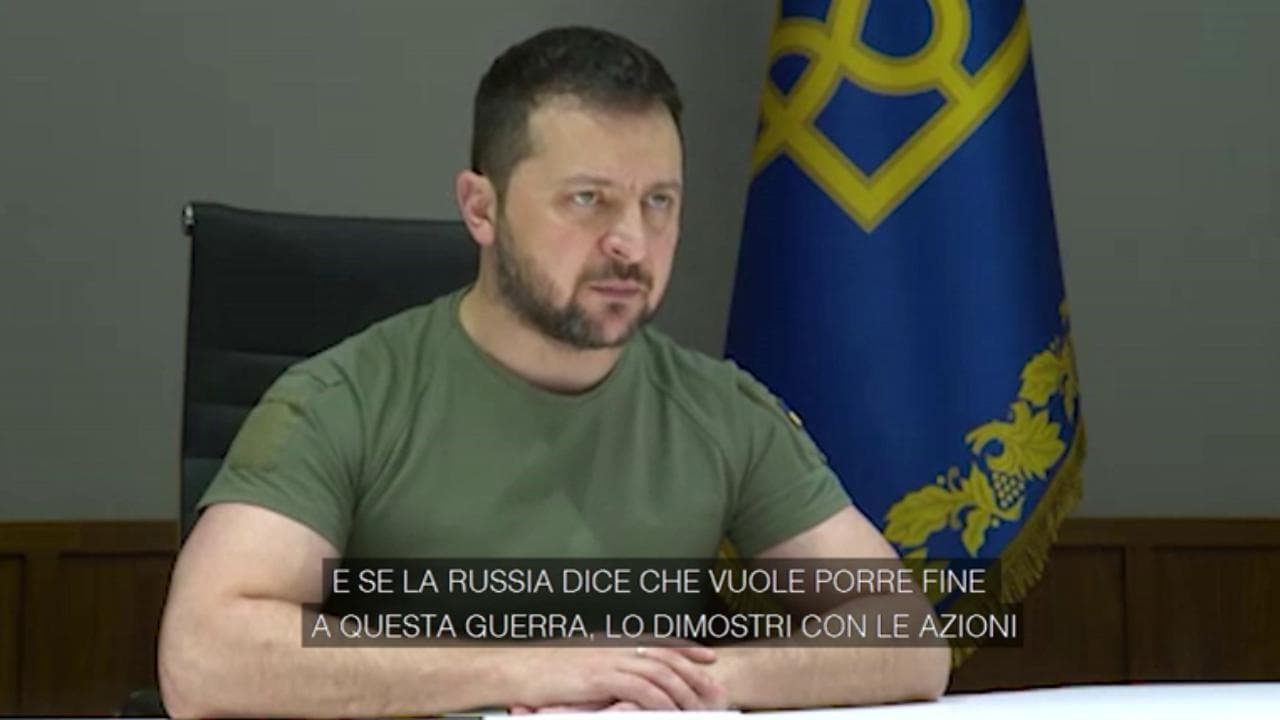 G20, Zelensky: "La Russia faccia passi concreti per la pace o è un inganno"