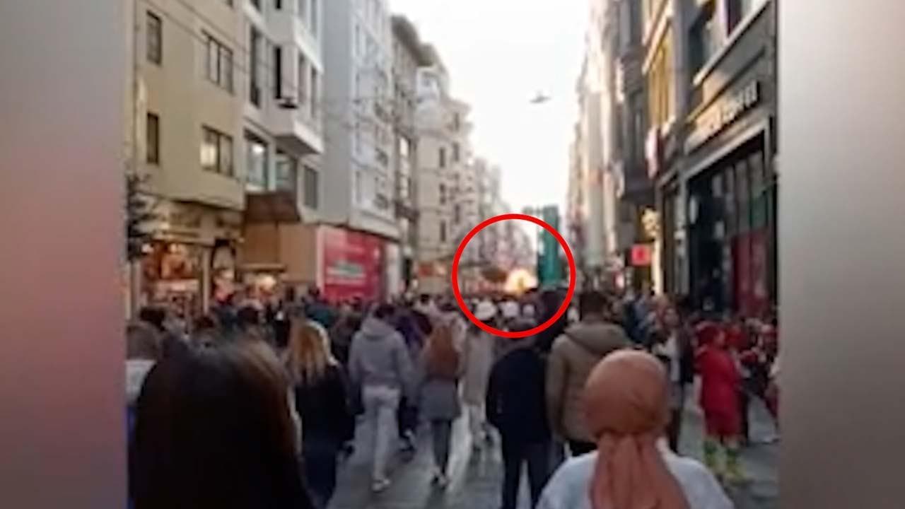 Istanbul, il momento dell'esplosione e la fuga delle persone