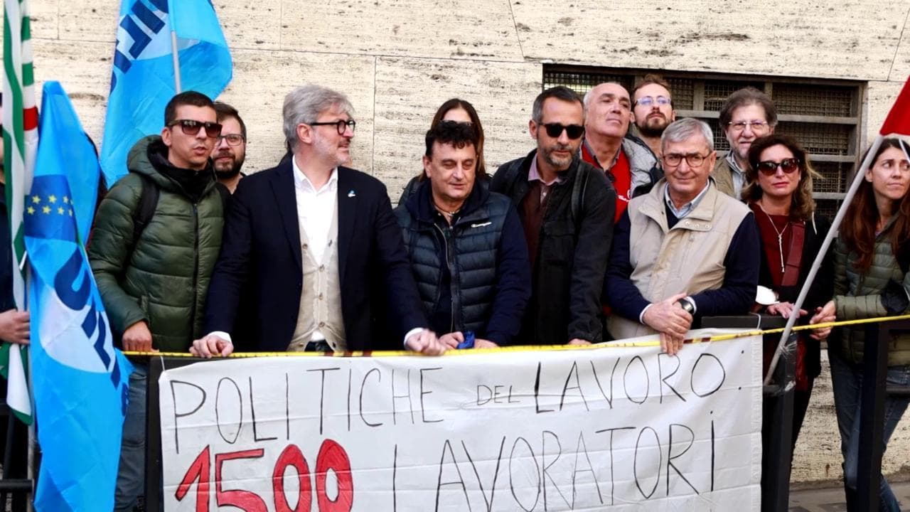 L'ultima spiaggia dei Navigator, le testimonianze: "Una follia disperdere la nostra esperienza"