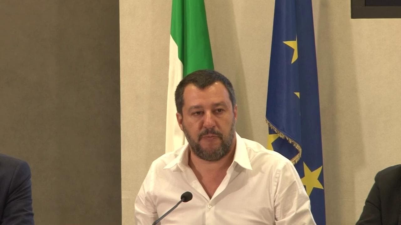Quando Salvini da ministro degli Interni diceva: "Discoteche? Un business, non regaliamo fatturato a Ibiza"