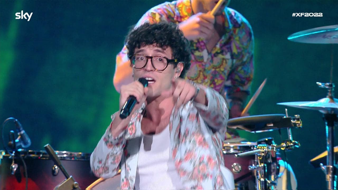 X Factor, Disco Club Paradiso e la versione balneare di 'Stand by me'