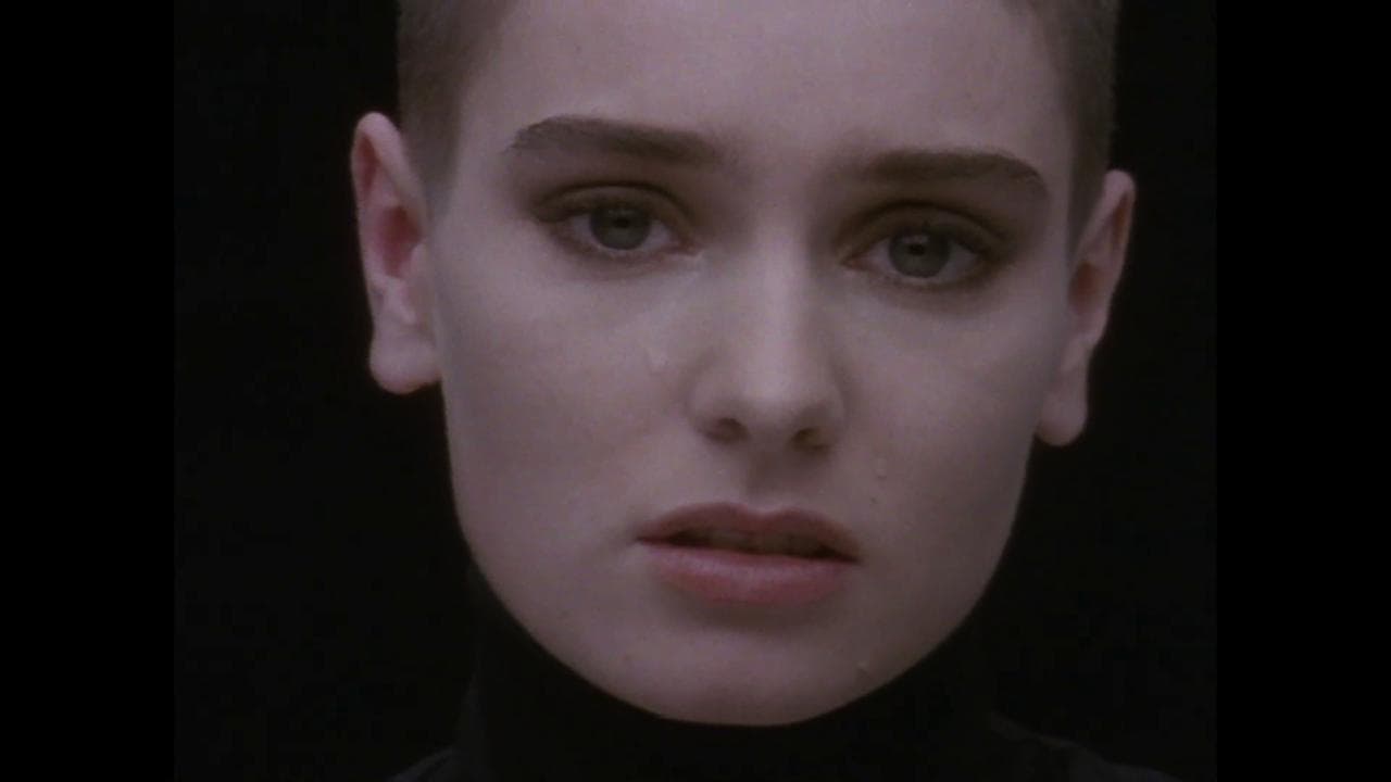 Sinead O'Connor, un documentario sulla controversa artista irlandese