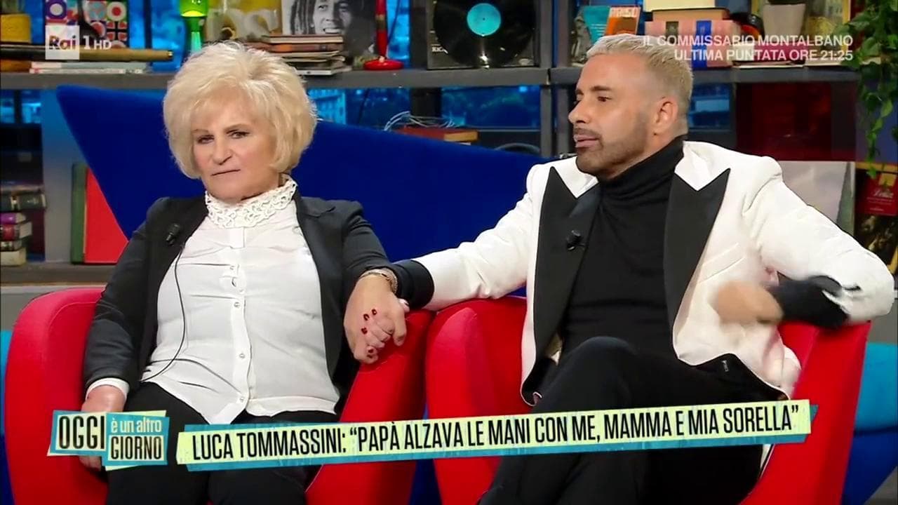 Il coreografo Luca Tommassini: "Io e mamma, succubi di un padre-marito violento"