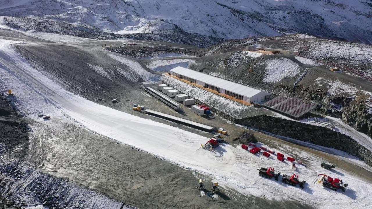 Cervinia, caldo record e poca neve: cancellate gare della Coppa del Mondo di sci
