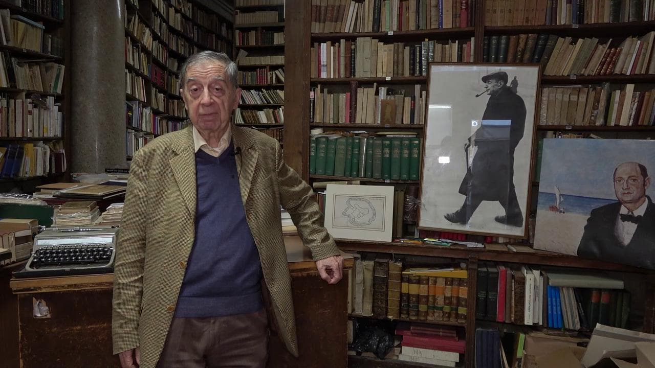 Il futuro incerto della libreria di Umberto Saba a Trieste. Il proprietario: "Dopo di me, cosa ne sarà?"