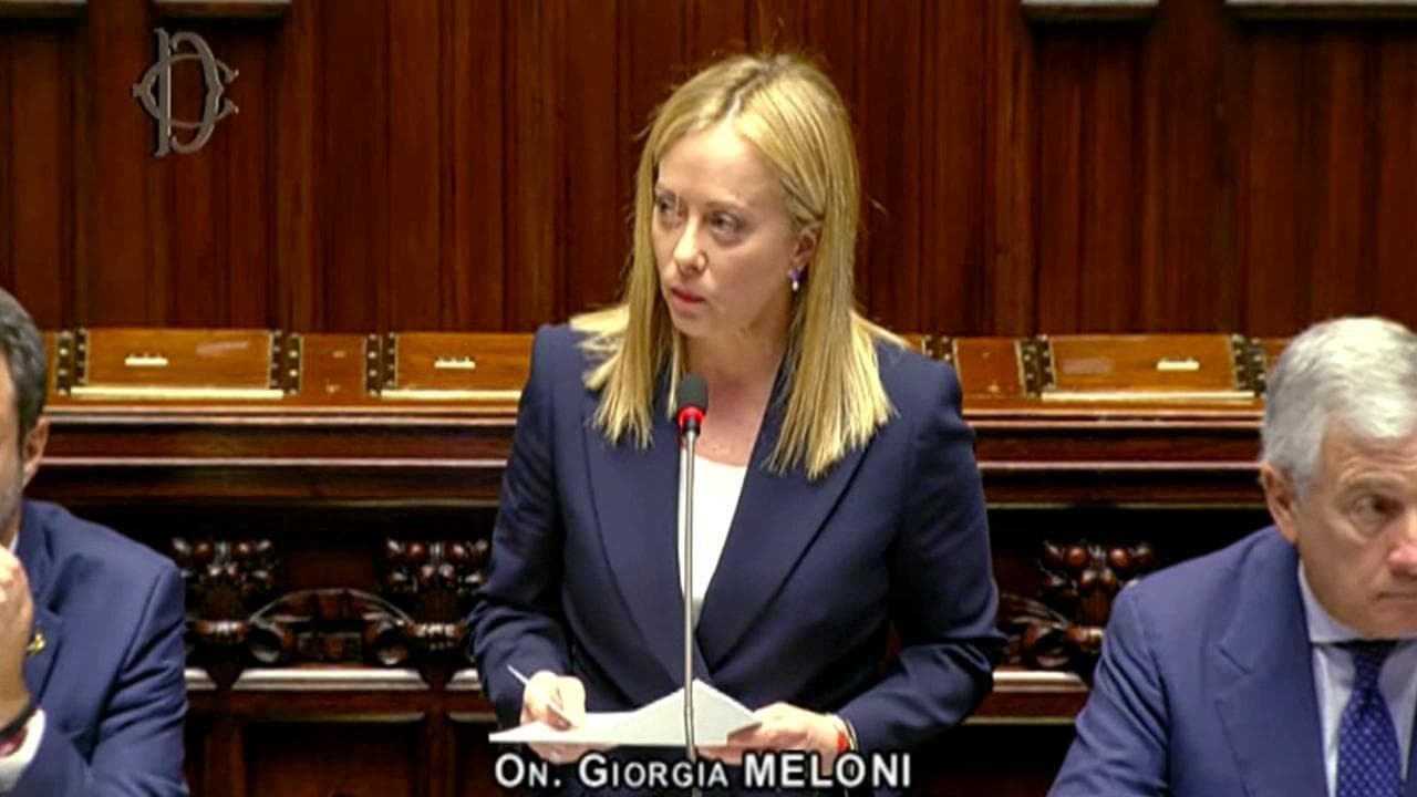 Governo, Meloni: "Chi vuole vigilare sull'Italia dall'estero può spendere meglio il proprio tempo"