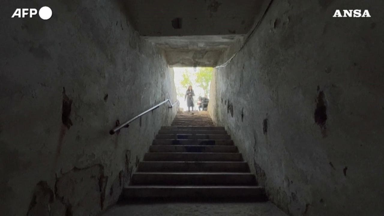 Ucraina, prove di normalità sotto le bombe: a Kryvyi Rih la palestra di karate è nel bunker nucleare