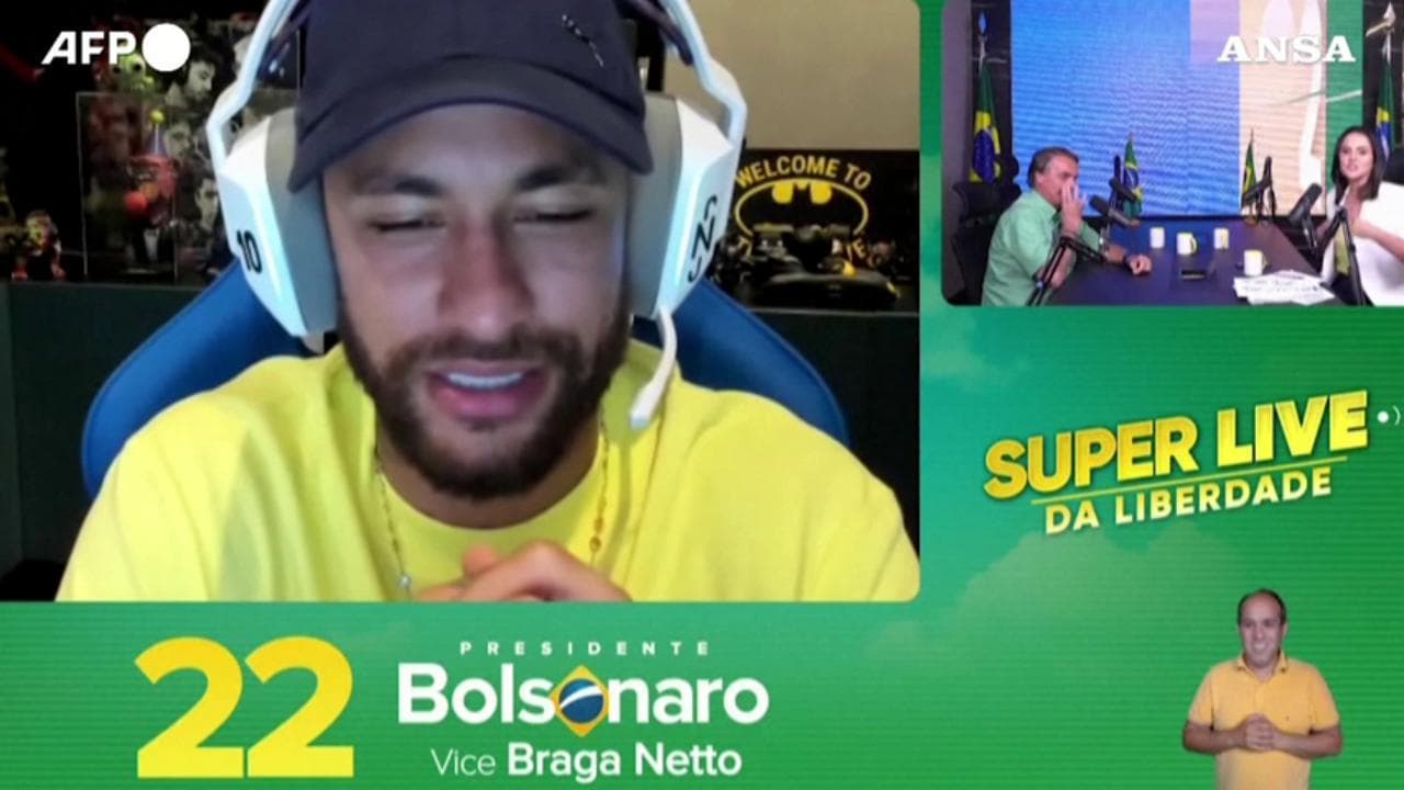 Brasile, il tifo di Neymar in diretta con Bolsonaro: "Non ho paura di schierarmi dalla sua parte"