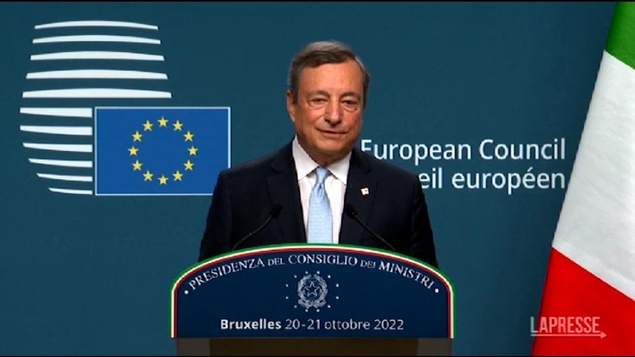 Governo, Draghi: "Non do consigli al nuovo governo, stiamo assicurando una transizione informata"