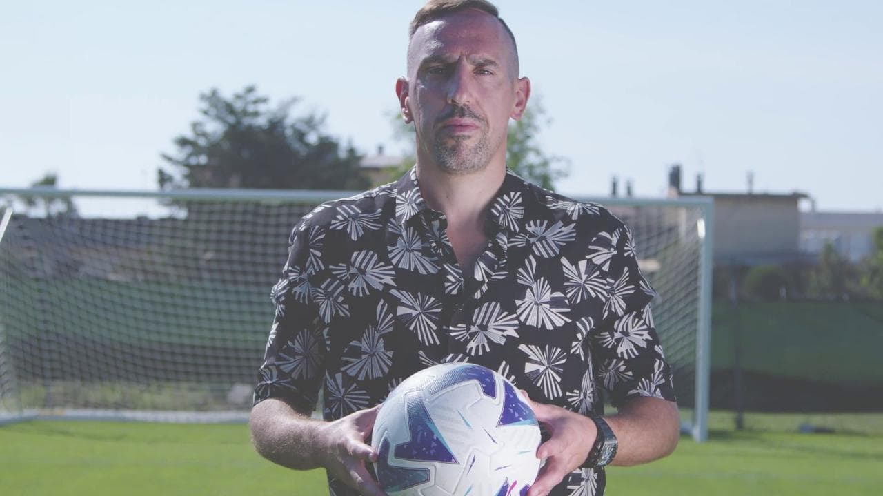 Ribery lascia il calcio con un videomessaggio commovente: "Grazie a voi ho realizzato i miei sogni"