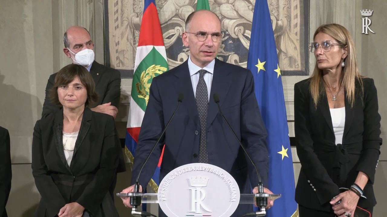 Consultazioni, Letta: "Governo non abbia ambiguità su Russia e Ucraina"