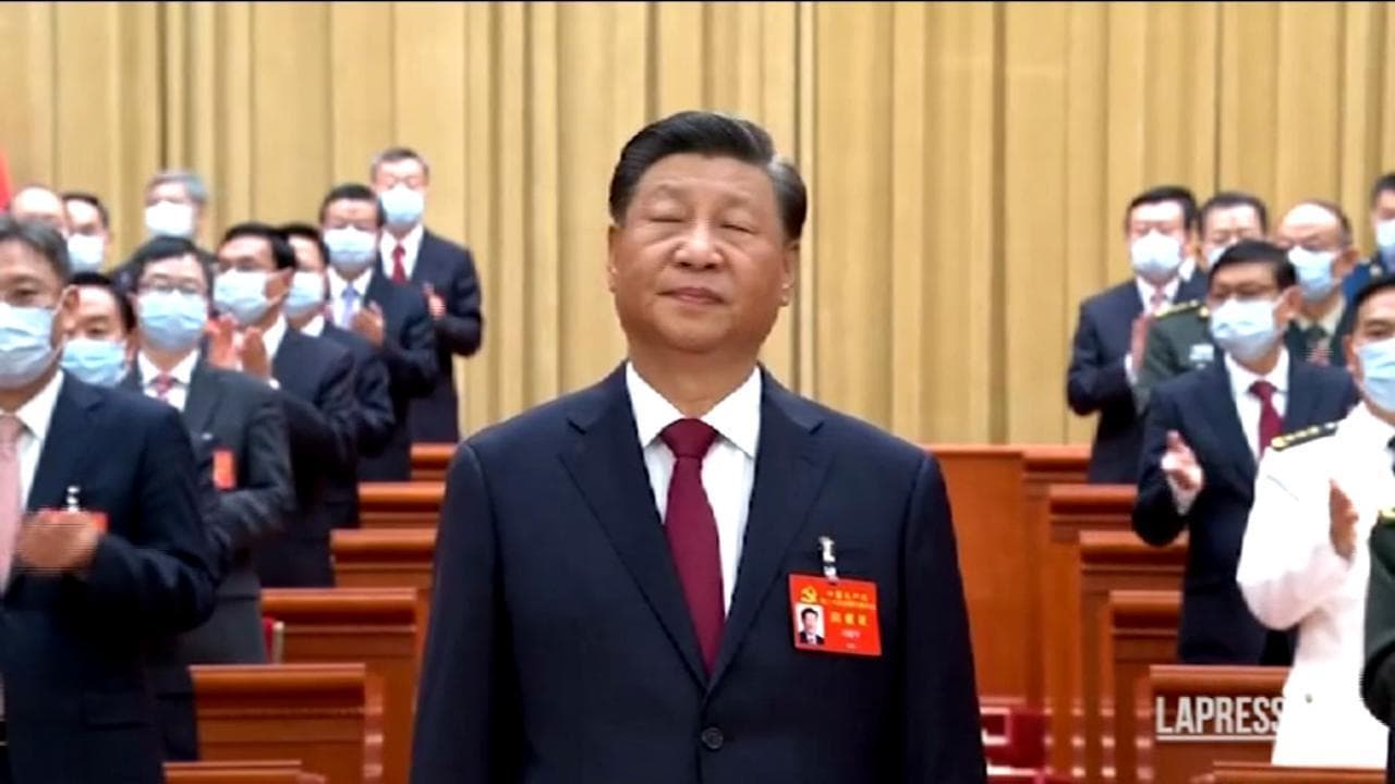 Xi Jinping apre il 20esimo congresso del Partito comunista cinese