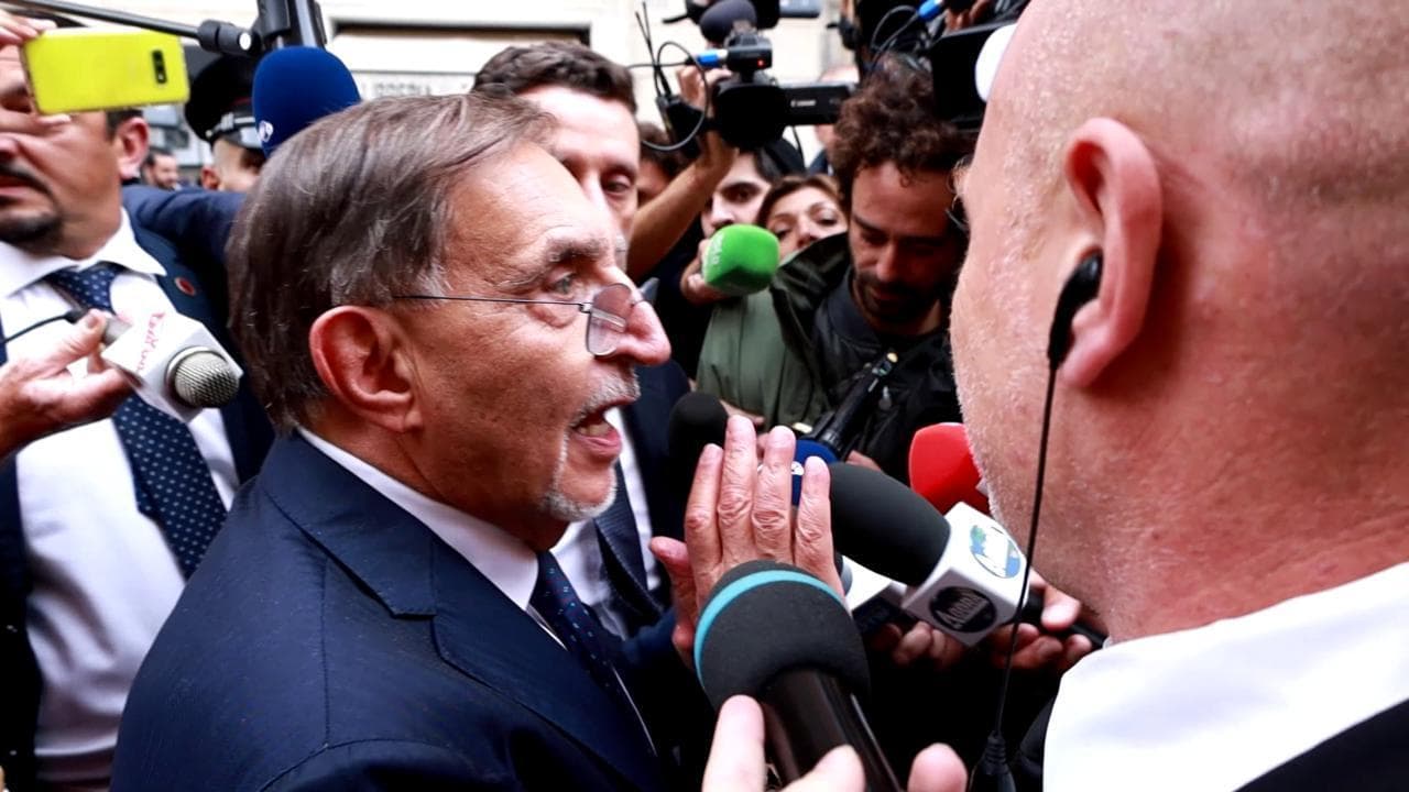 Senato, caccia ai "soccorritori": scambio di accuse tra le opposizioni per i voti a La Russa
