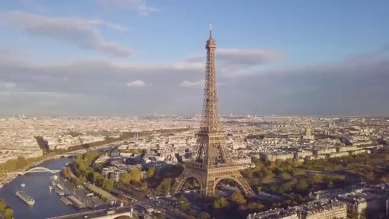 Olimpiadi, ecco la maratona di Parigi 2024: da Versailles alla Tour Eiffel, il percorso è da favola