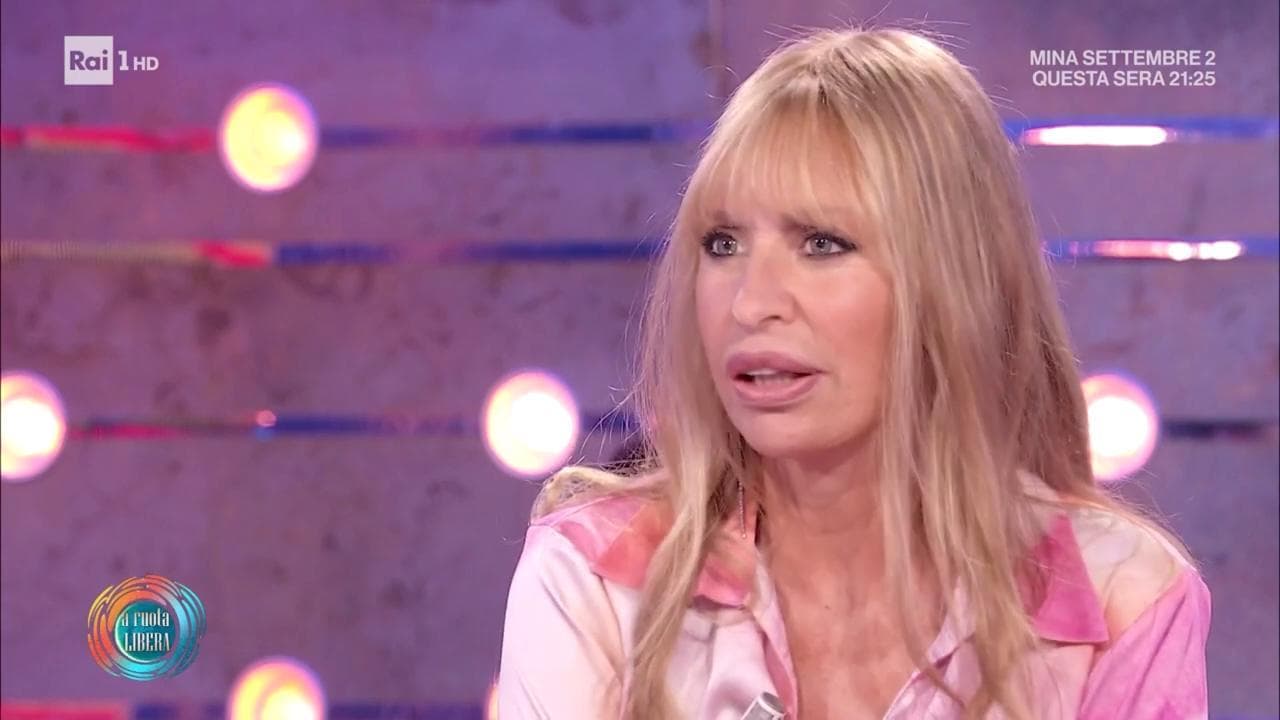 Alessandra Mussolini: "Ognuno è fluido come vuole. Forse lo divento anche io?"