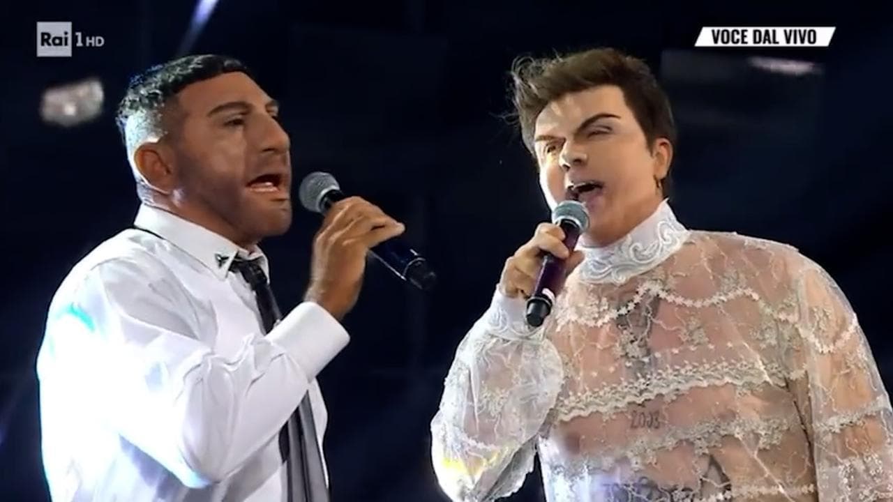 L'imitazione di Mahmood e Blanco a "Tale e quale show" è da 'Brividi': i social non la apprezzano