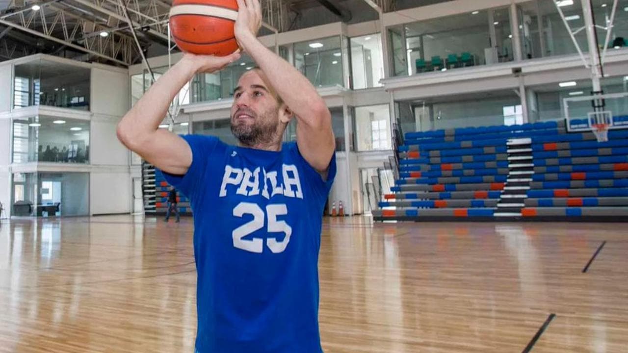 L'ex interista Palacio si è dato al basket: gioca a Milano, col Garegnano, in Serie D