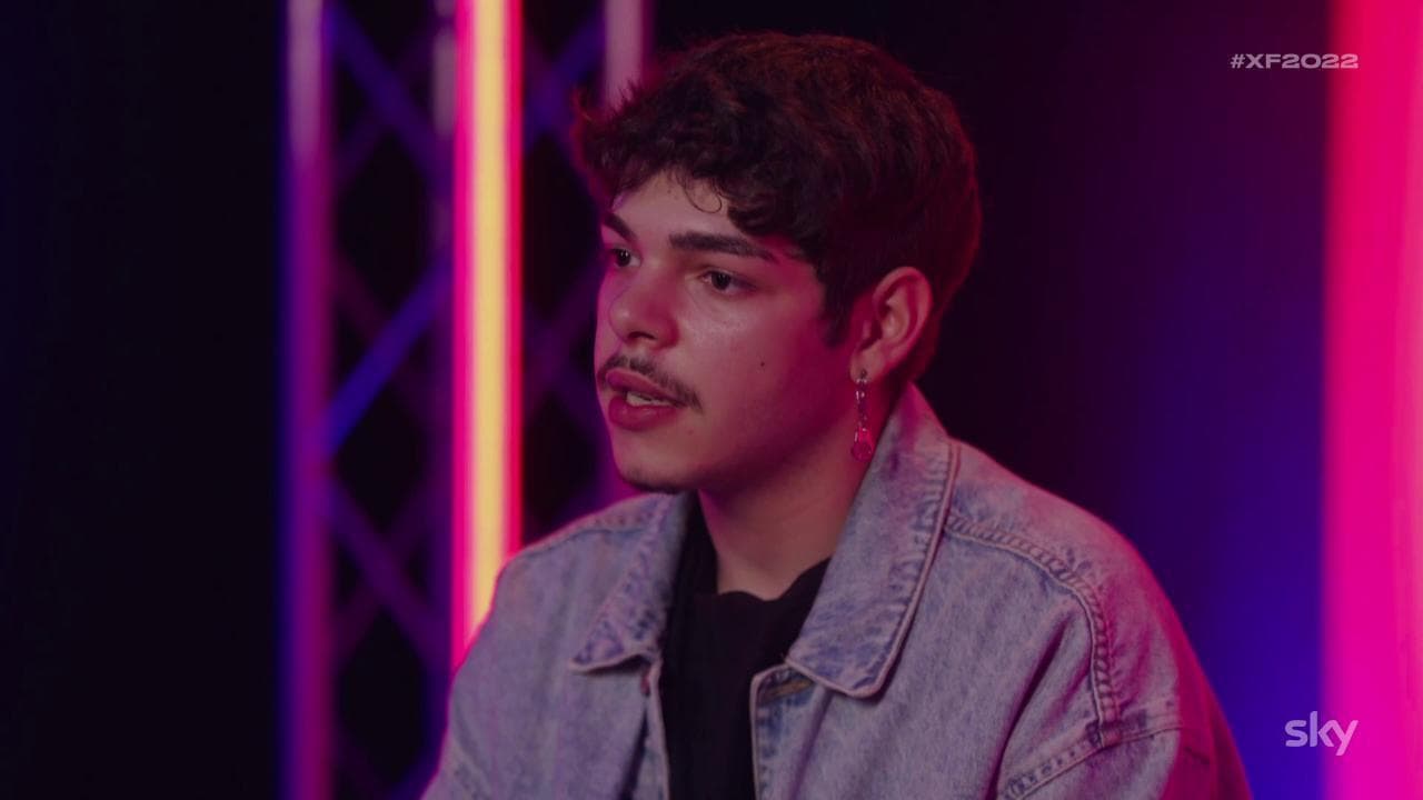 'X Factor 2022', la nonna protesta contro i giudici Dargen e Rkomi non toccate il suo Omy