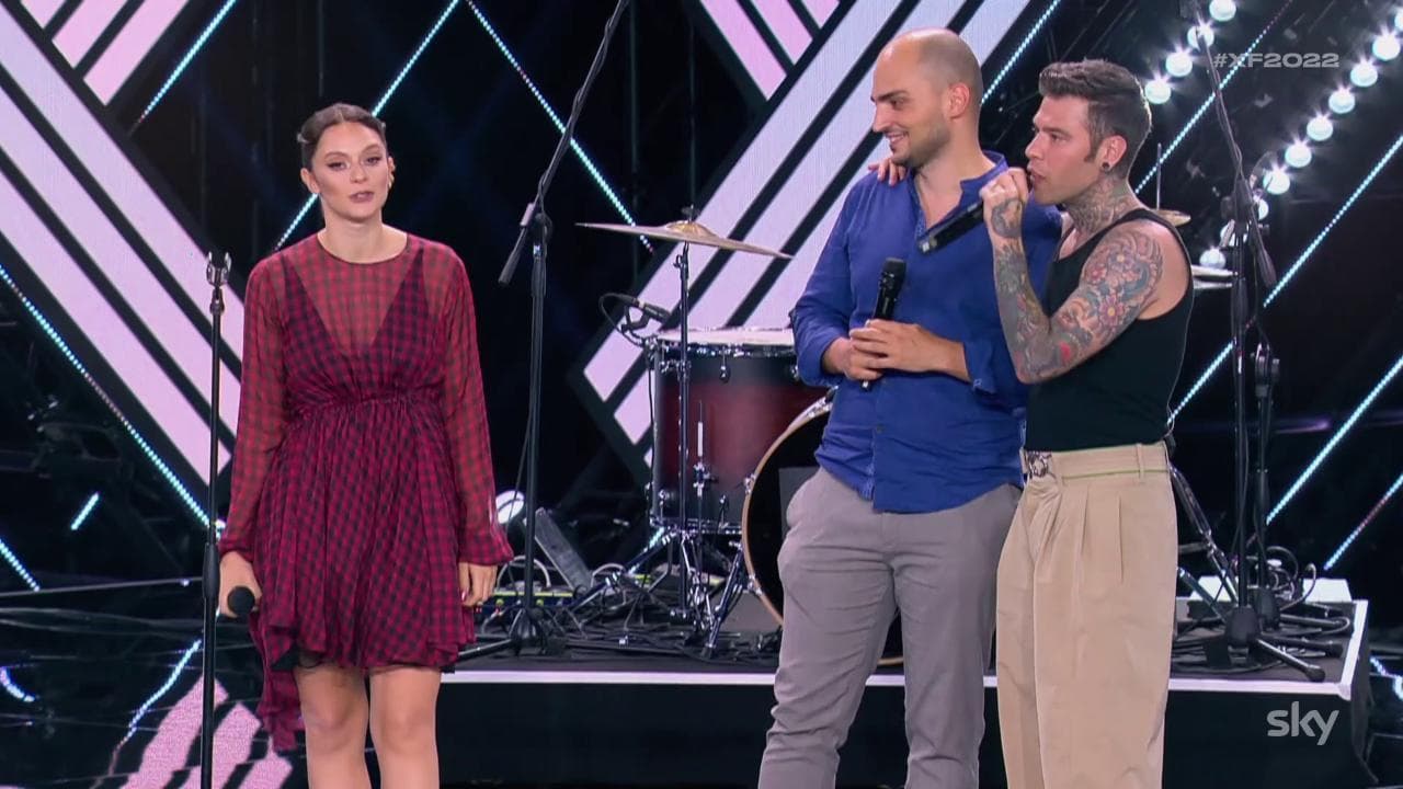 'X Factor 2022', con Fedez e Michielin si dice sì: la proposta di matrimonio è sul palco