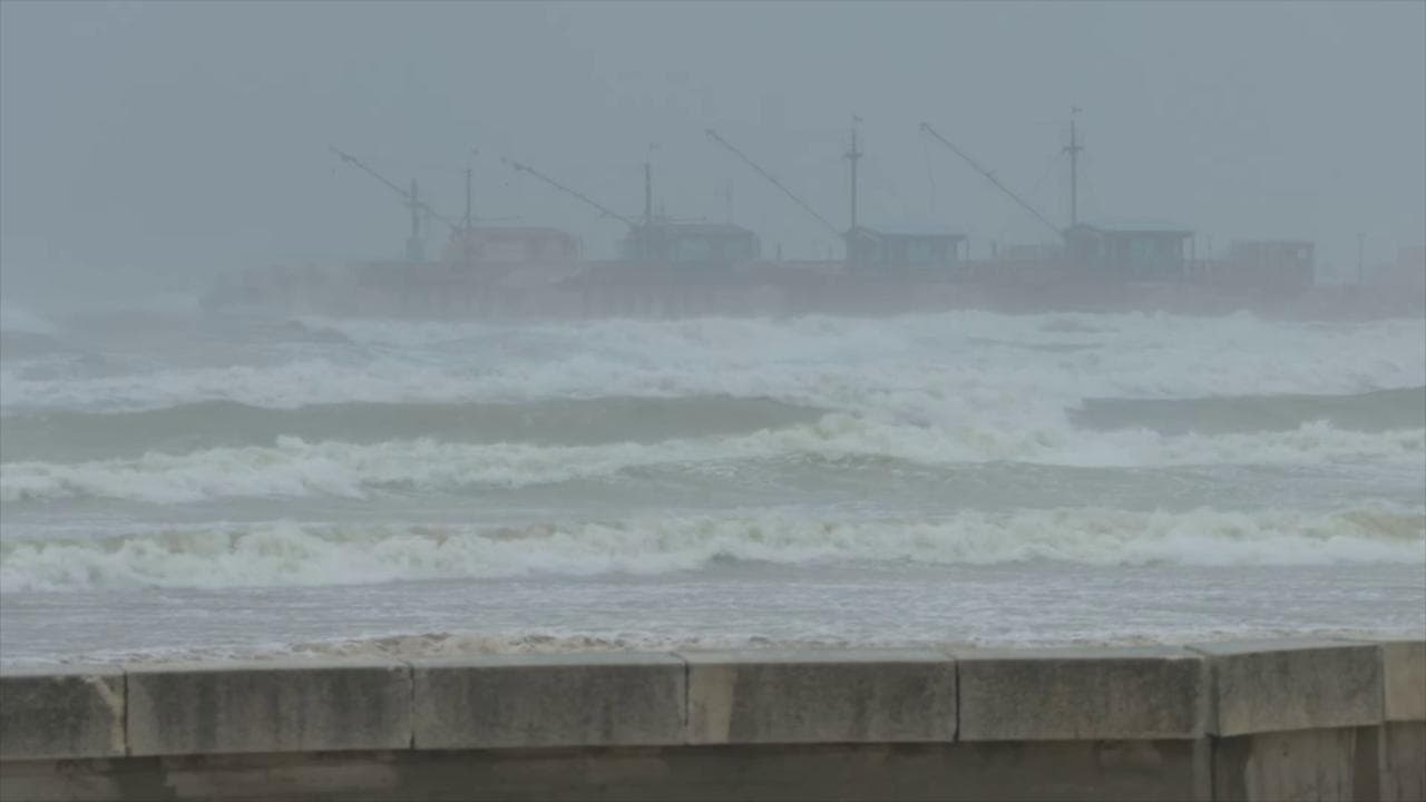 Fortissime raffiche di vento a Fano: le Marche in balia del maltempo