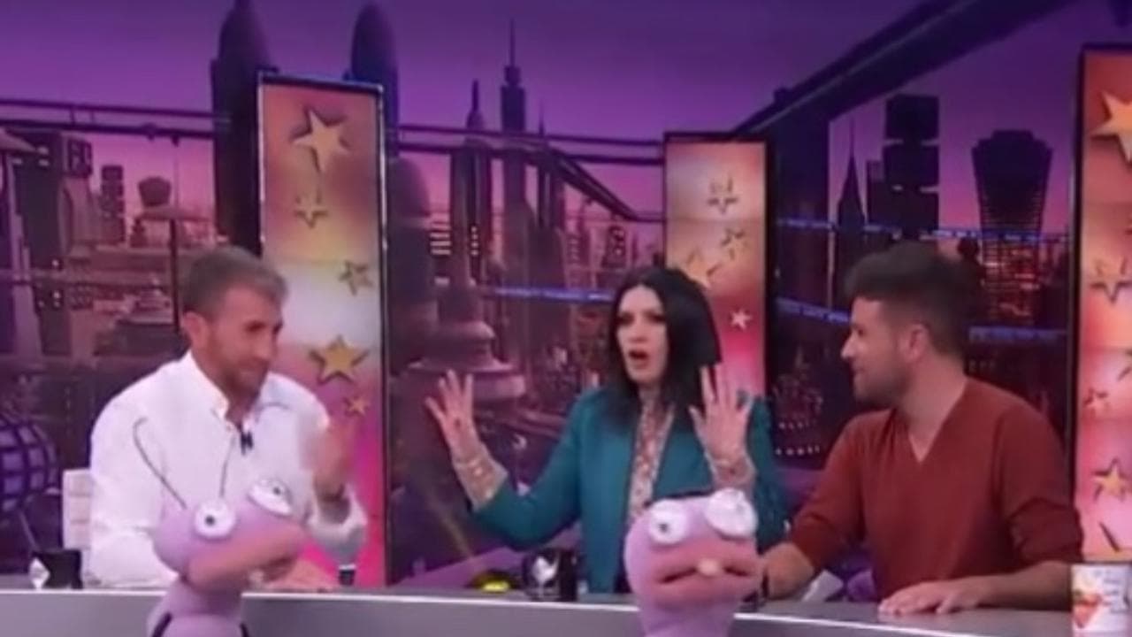 Laura Pausini rifiuta di intonare 'Bella ciao' durante uno show spagnolo: "E' una canzone troppo politica"