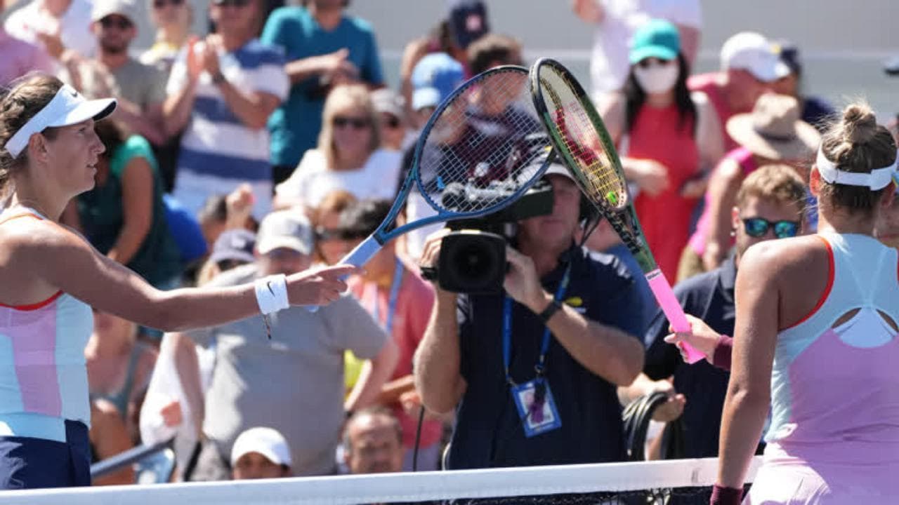 Us Open, la tennista ucraina Kostyuk non stringe la mano alla bielorussa Azarenka