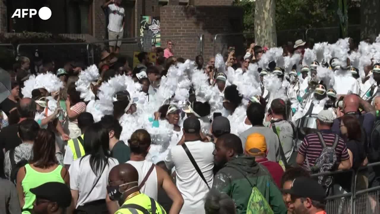 Londra, torna il Carnevale di Notting Hill dopo la pandemia