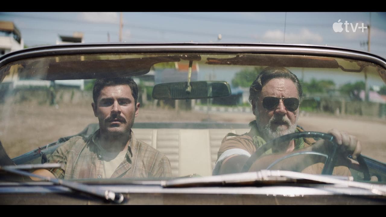'Una birra al fronte', Zac Efron va in guerra in Vietnam - trailer