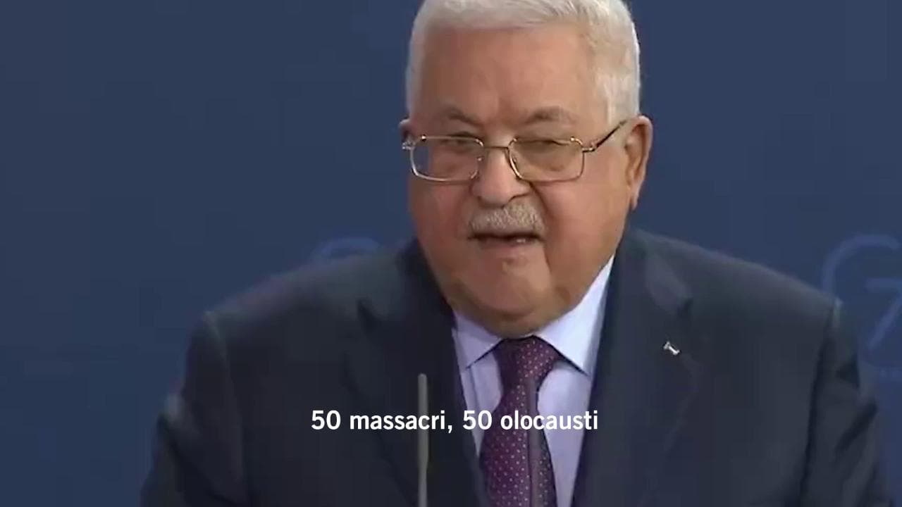 Germania, il leader palestinese Mahmoud Abbas accusa Israele di Olocausto