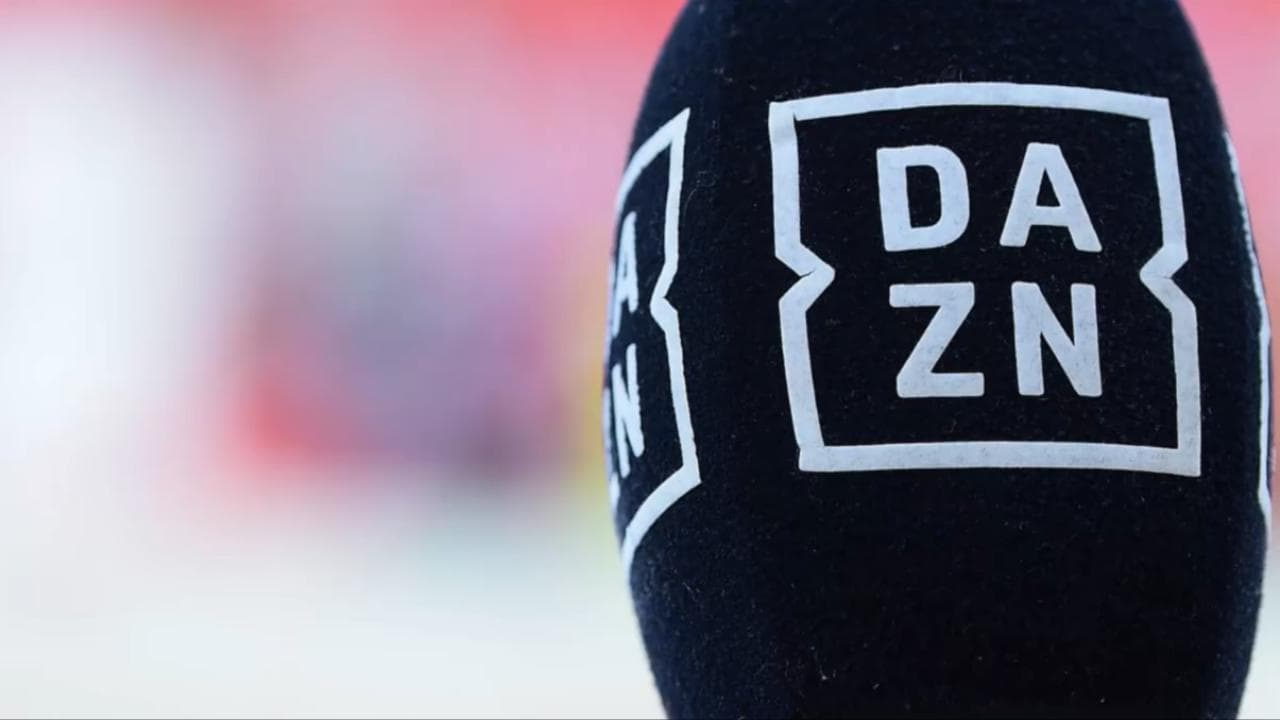 Serie A, Dazn non funziona e i tifosi si sfogano sui social