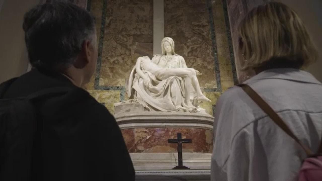 "In Cammino", il nuovo programma di Rai3 sui sentieri più belli al mondo tra fede e turismo