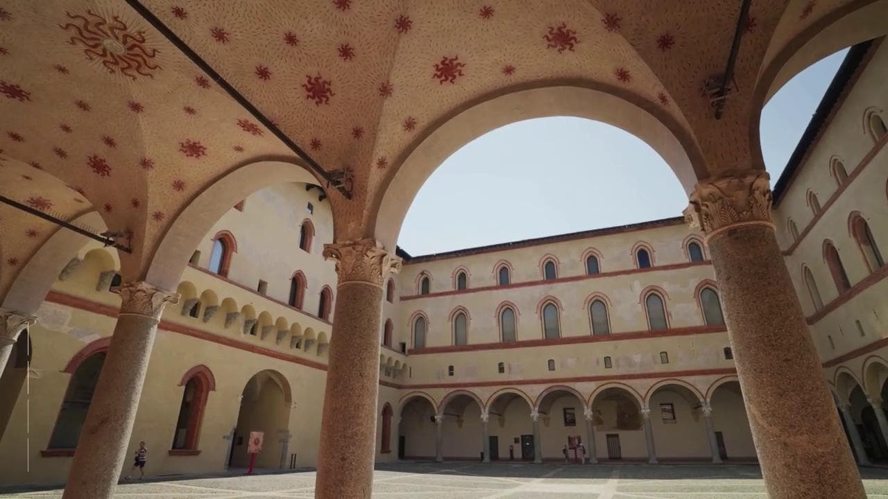 Agosto alla Reggia di Venaria o a Palazzo Pitti, ecco quanto costerebbe affittare un palazzo storico