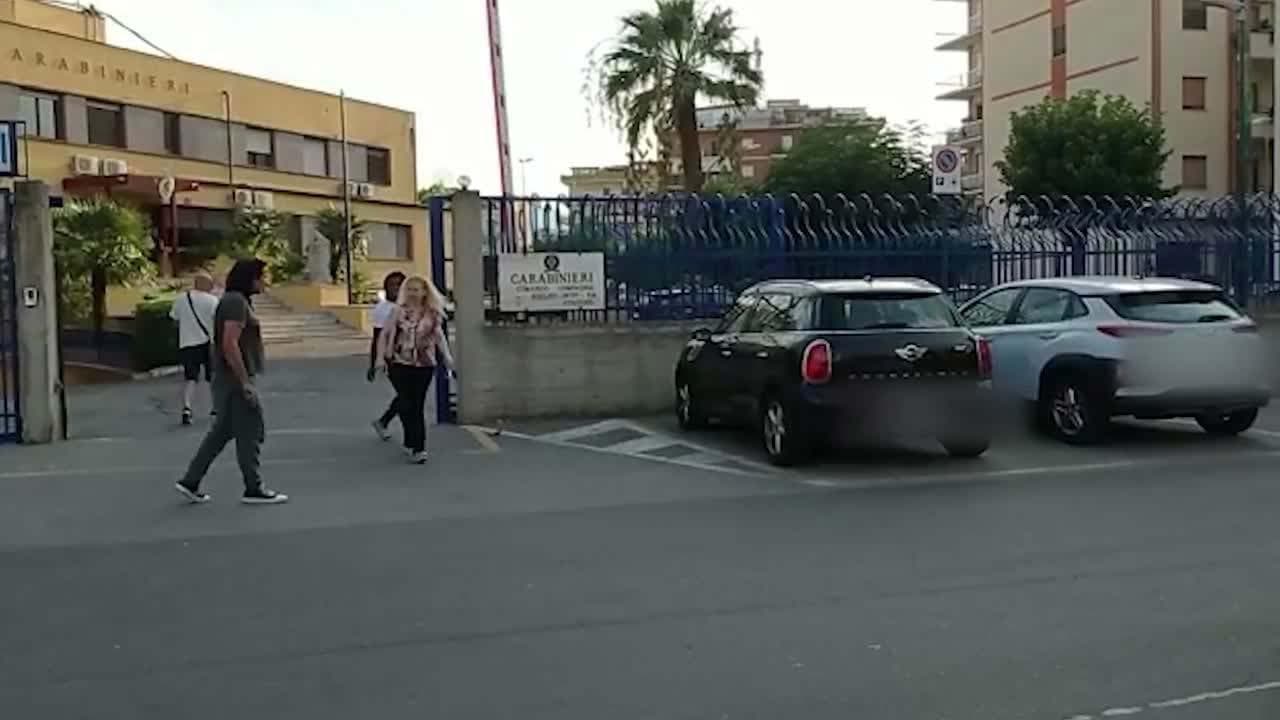 Soverato, picchiata perché chiede di essere pagata. L'avvocata: "La persona va rispettata"