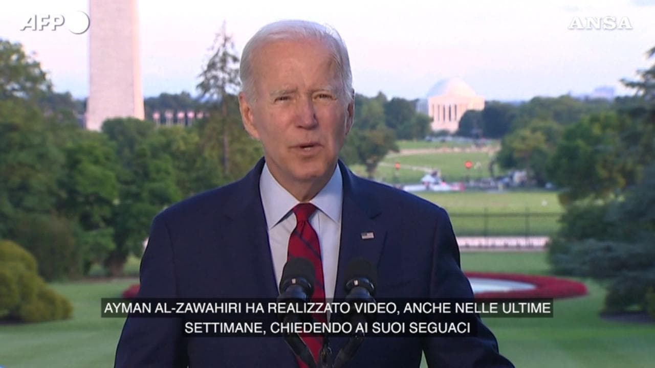Joe Biden annuncia l'uccisione del terrorista Al Zawahiri: "Giustizia è fatta"