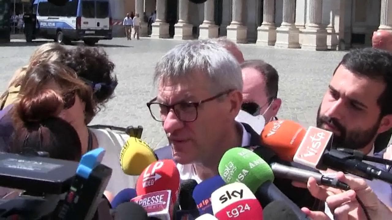 Incontro Draghi-sindacati, Landini: "Governo al lavoro per far pagare meno contributi ai lavoratori"