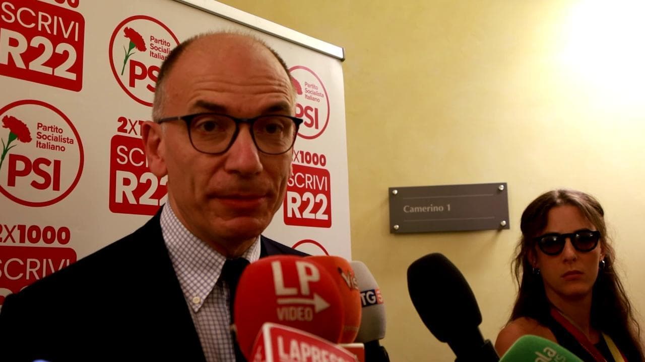 Crisi, Letta: "Il governo Draghi continui, le condizioni ci sono"