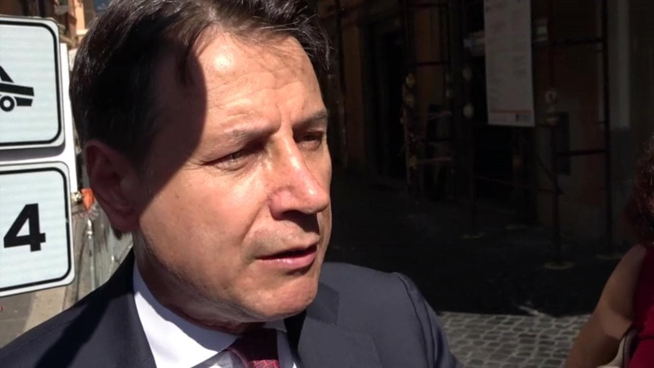 Governo, Conte: "Siamo per la transizione ecologica, chi ha forzato se ne assuma la responsabilità"