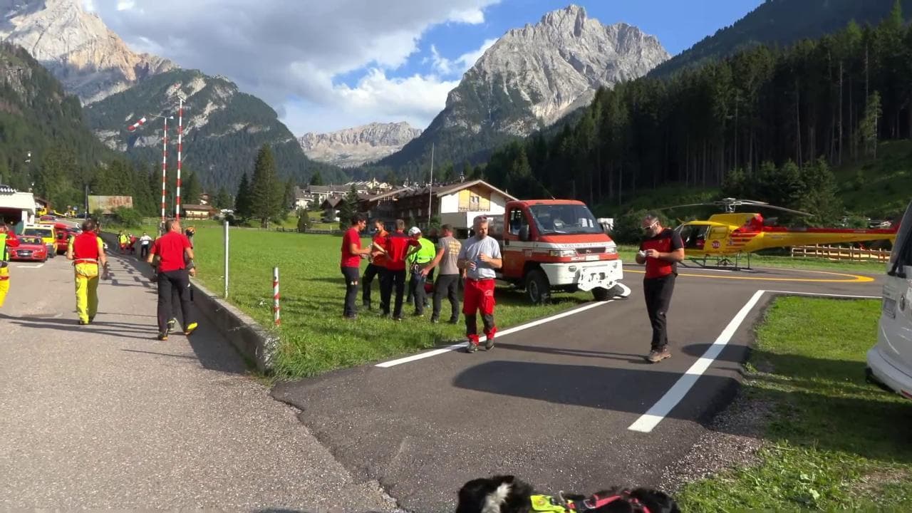 Marmolada, si stacca un seracco di ghiaccio: il centro di coordinamento soccorsi di Canazei