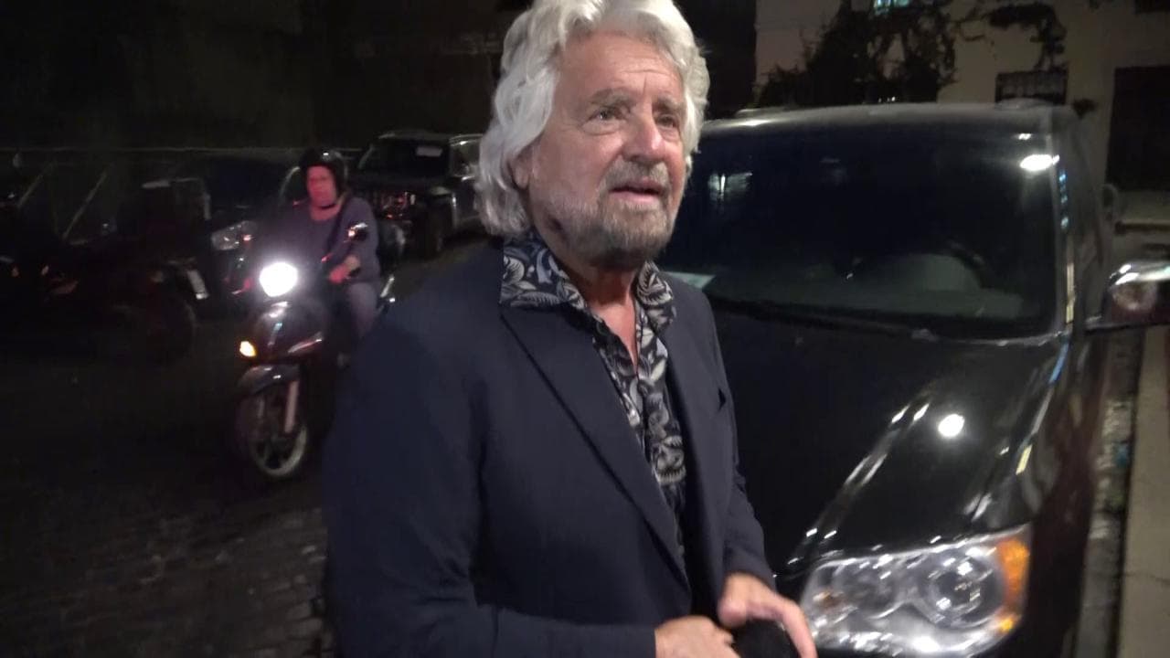 Grillo: "Doppio mandato? Domani spiegheremo tutto"