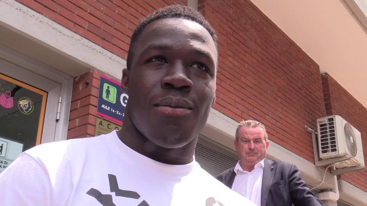 La maturità di Wilfried Gnonto fra autografi e selfie: "Ho scelto la traccia sulla musica"