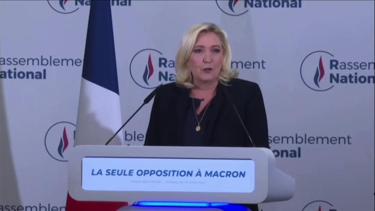 Elezioni legislative in Francia, esulta Marine Le Pen: "Faremo un'opposizione ferma"