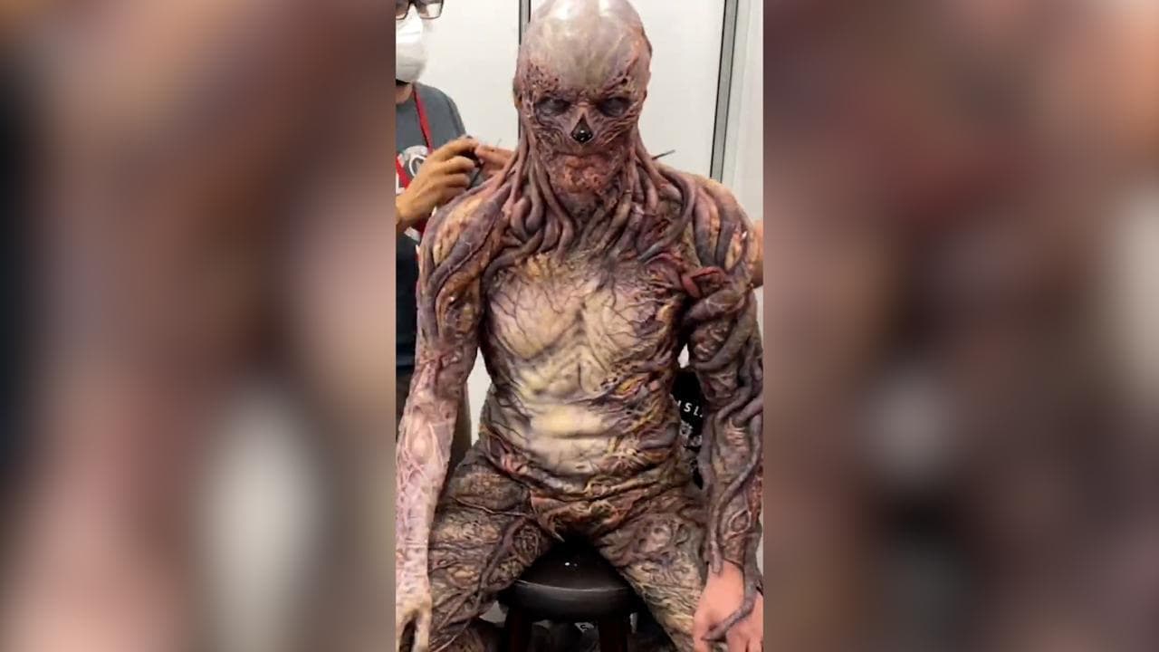 La 'nascita' di un mostro: così l'attore di Stranger Things si trasforma in Vecna
