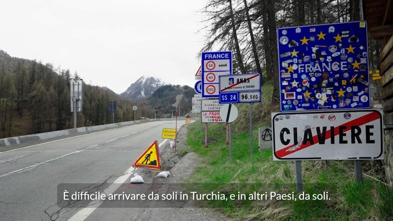 “Nascosti in piena vista”, Save the Children racconta le violenze verso i minori che migrano in Europa