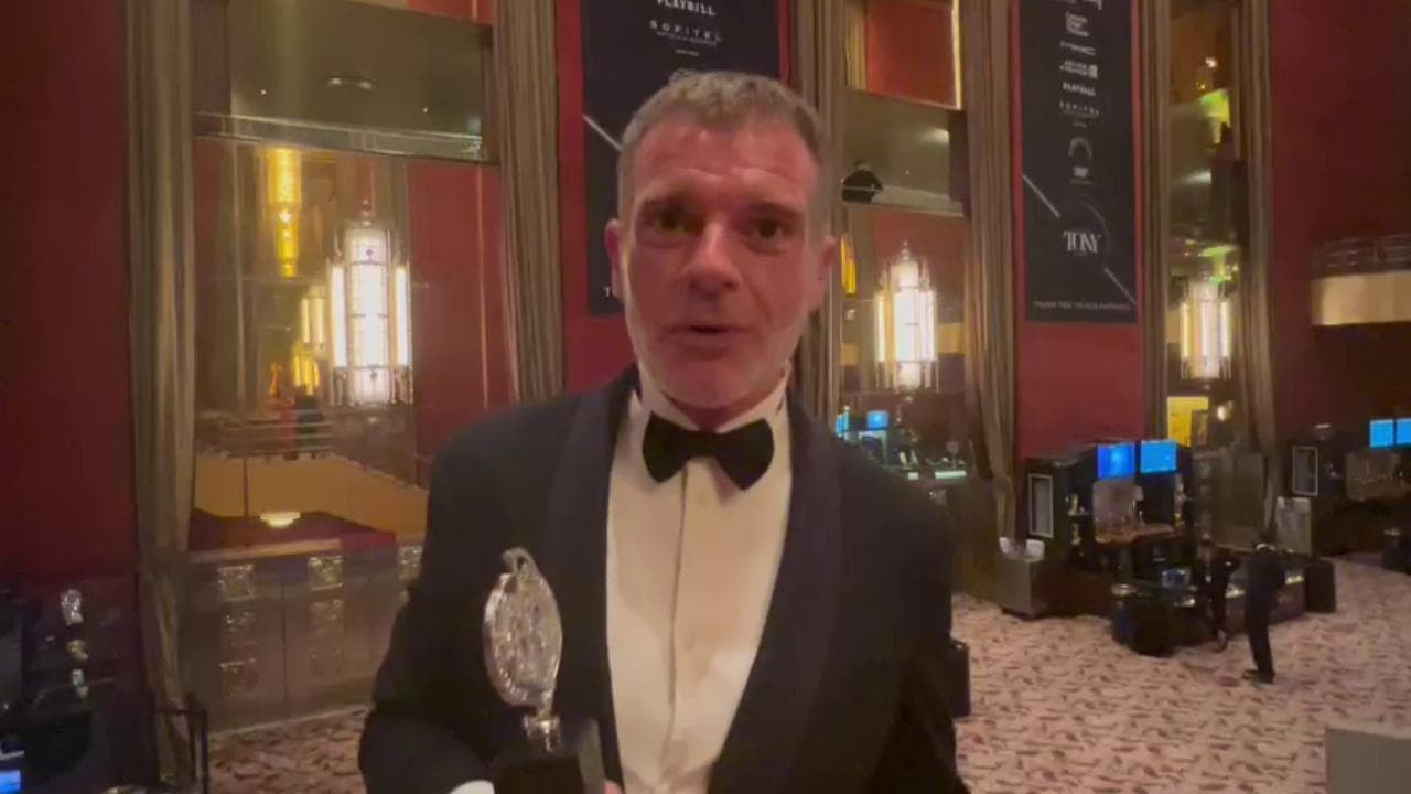 Tony Award, il trionfo di Stefano Massini: "Anche le grandi storie teatrali hanno diritto di salire su un palco"
